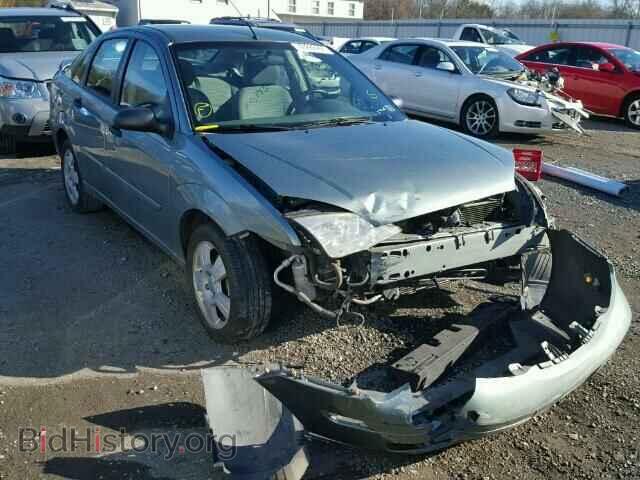 Photo 1FAFP34N05W172195 - FORD FOCUS 2005