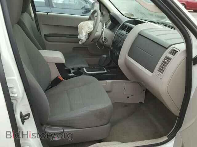 2011 FORD ESCAPE - VIN: 1FMCU0C78BKC40300 - Фото 5