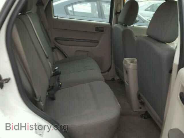 2011 FORD ESCAPE - VIN: 1FMCU0C78BKC40300 - Фото 6