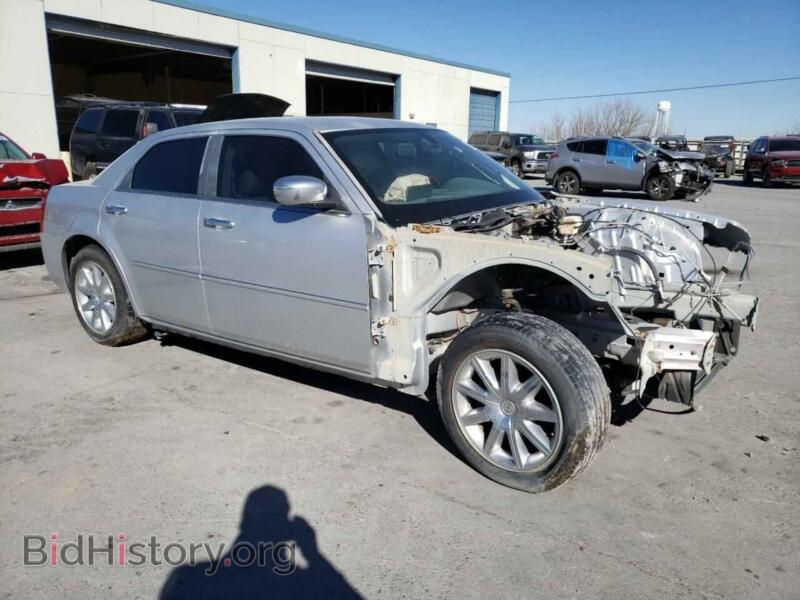 2007 Chrysler 300 (VIN 2C3LA63H67H658981) — photo 4 of 13