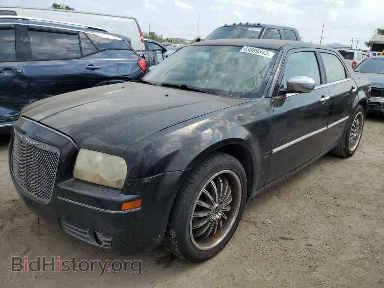 Photo 2C3CA5CV6AH164966 - CHRYSLER 300 2010