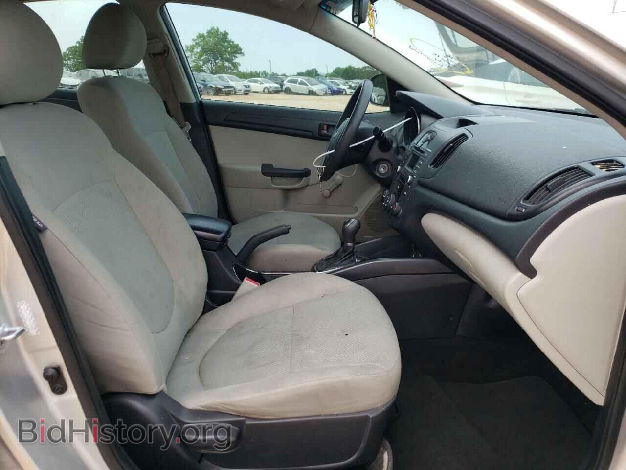 2011 KIA FORTE - VIN: KNAFT4A28B5456047 - Фото 5