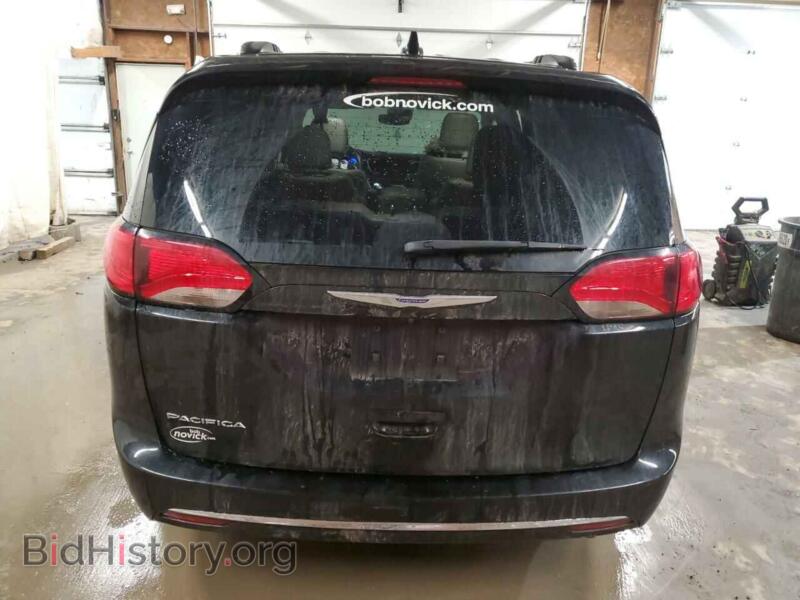 2020 Chrysler PACIFICA (VIN 2C4RC1BG0LR128554) — photo 6 of 13