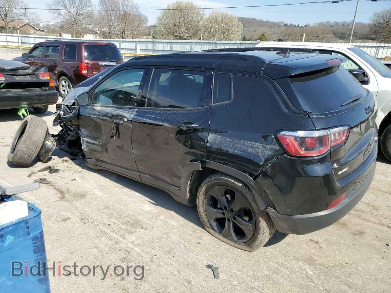 2019 JEEP COMPASS - VIN: 3C4NJCBBXKT715828 - Фото 2