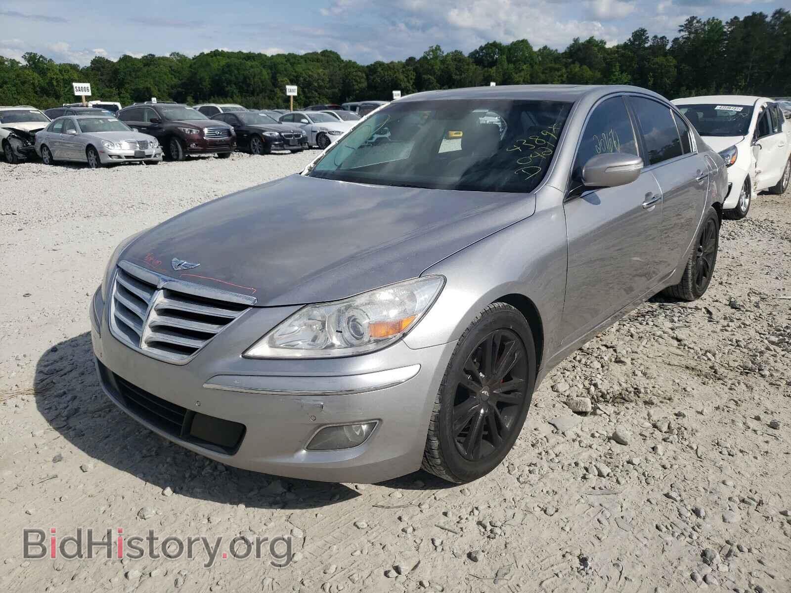 2010 HYUNDAI GENESIS - VIN: KMHGC4DE5AU080971 - Фото 2