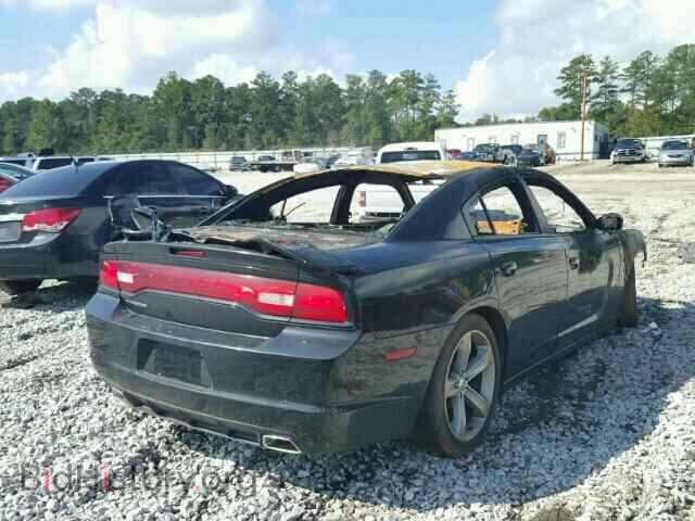 2011 DODGE CHARGER - VIN: 2B3CL3CG4BH526923 - Фото 4
