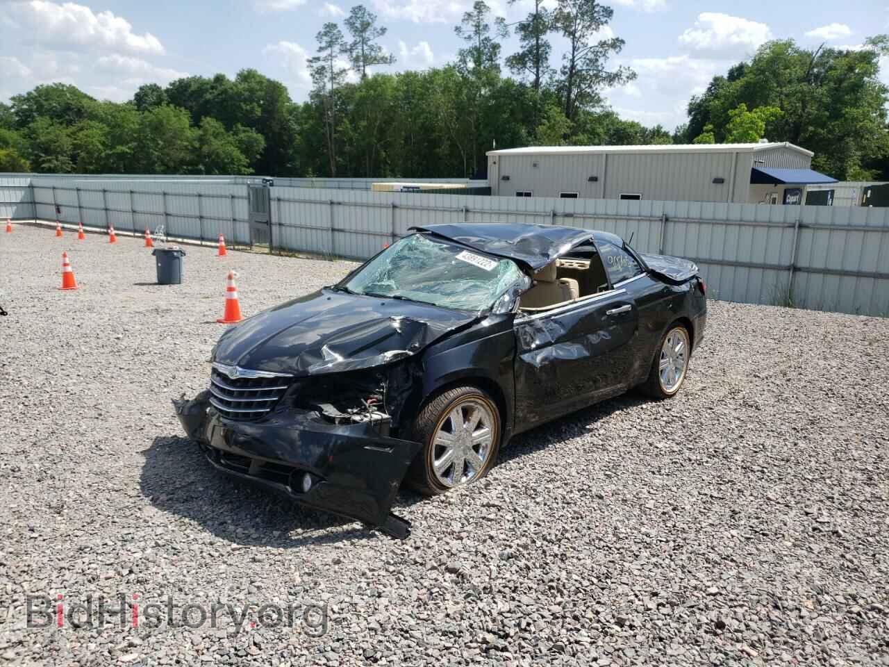 2010 CHRYSLER SEBRING - VIN: 1C3BC6EV7AN202088 - Фото 2