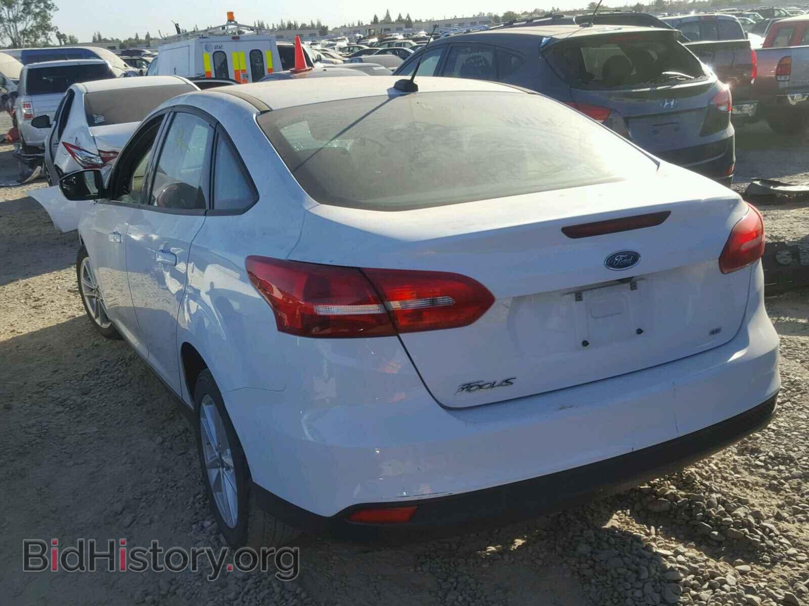 2016 FORD FOCUS - VIN: 1FADP3F28GL268803 - Фото 3