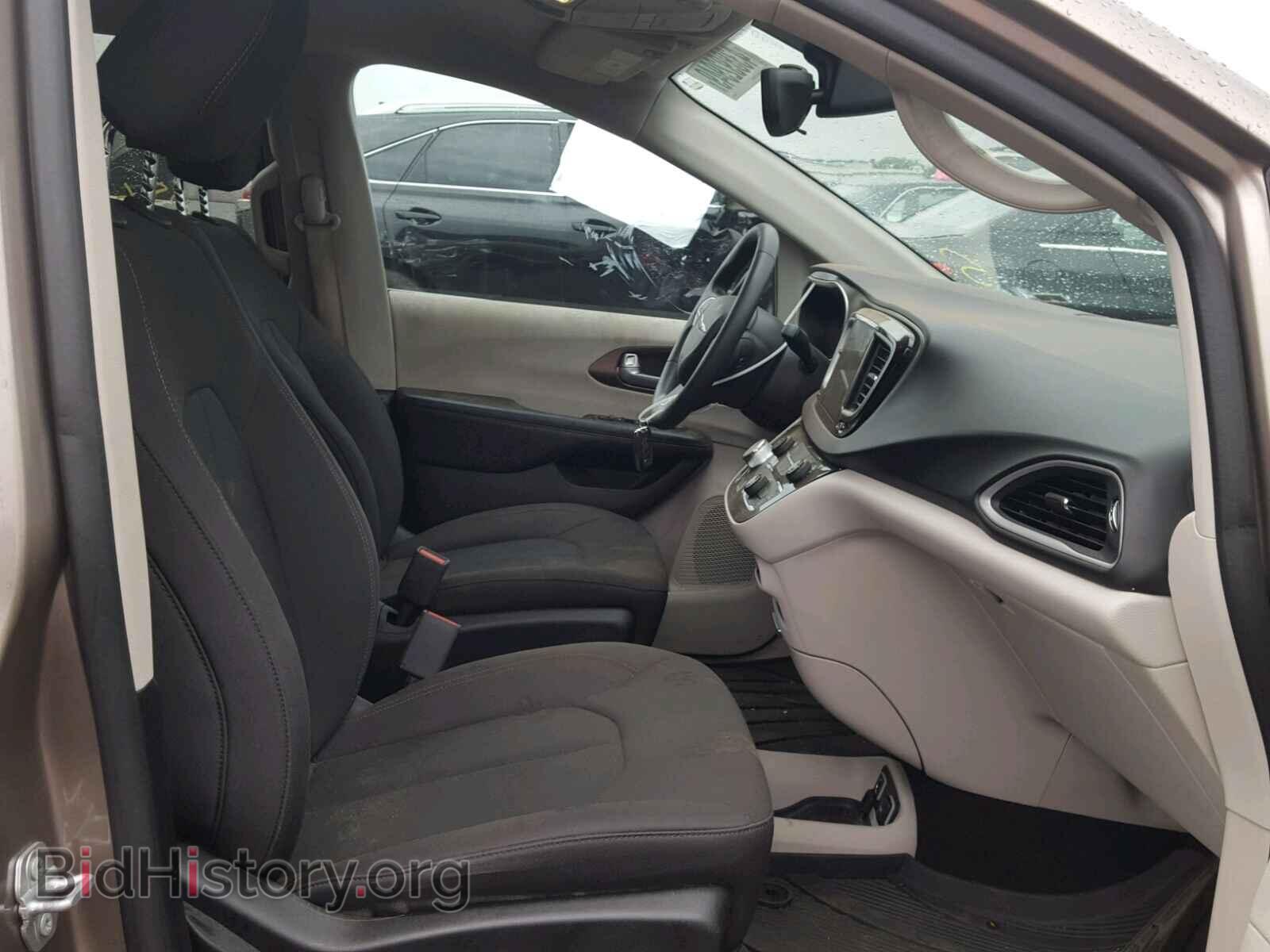 2017 CHRYSLER PACIFICA T - VIN: 2C4RC1DG7HR588850 - Photo 5