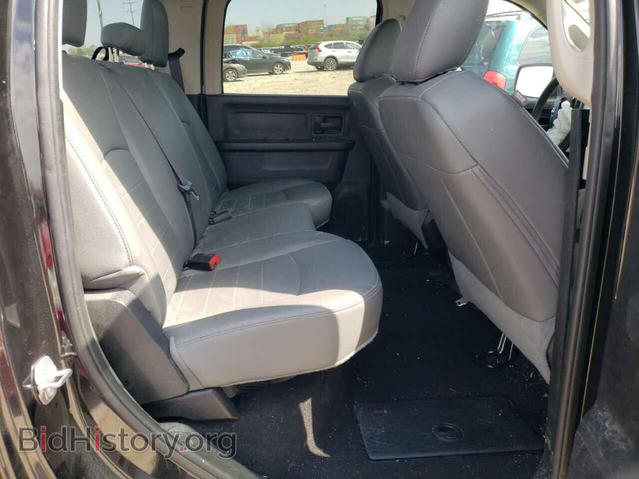 2018 RAM 1500 - VIN: 3C6RR6KT7JG250640 - Фото 6