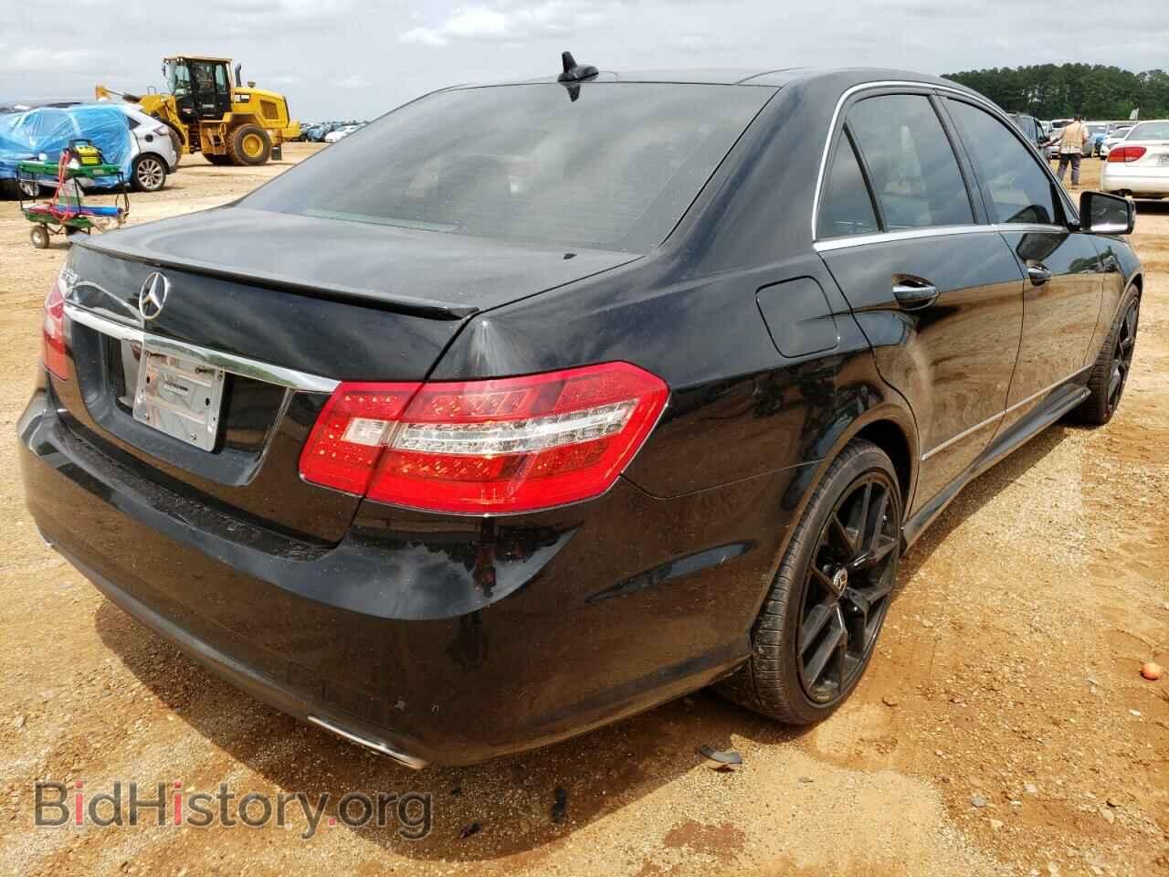 2011 MERCEDES-BENZ E-CLASS - VIN: WDDHF7CB4BA429927 - Фото 4