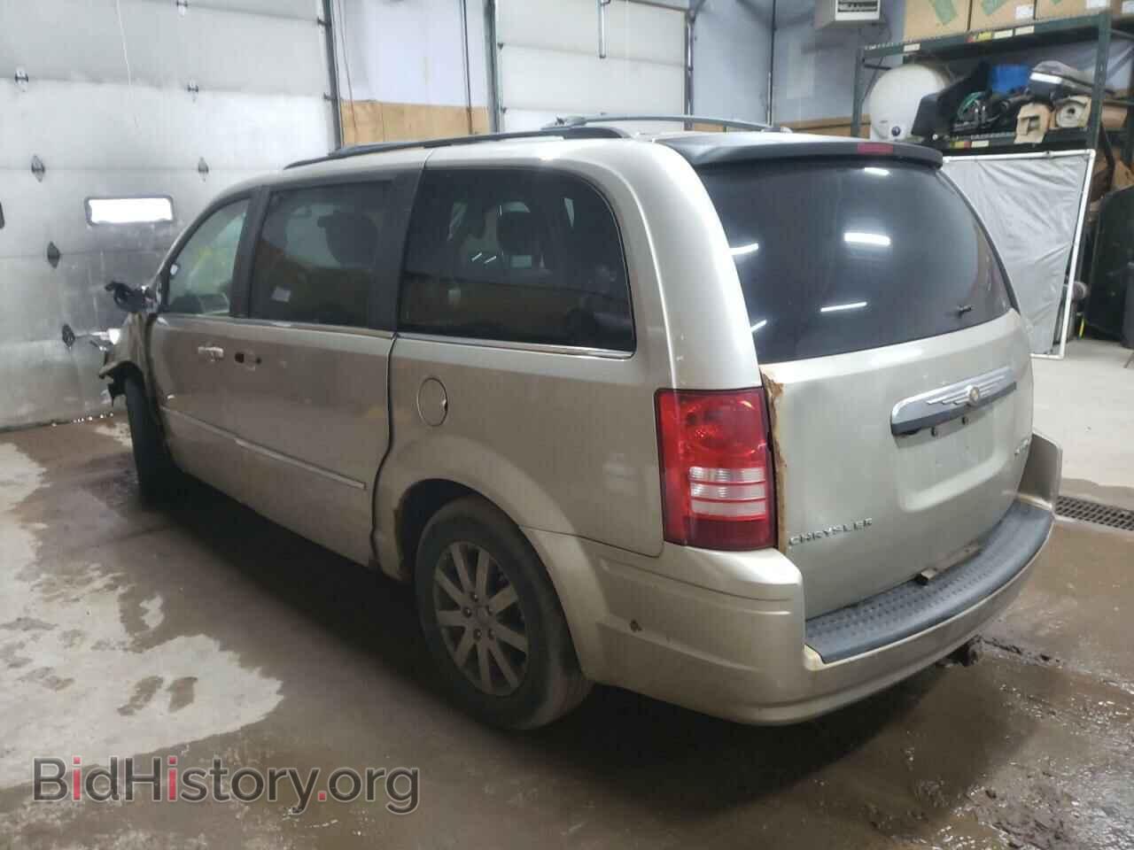 2009 CHRYSLER MINIVAN - VIN: 2A8HR541X9R642472 - Фото 3