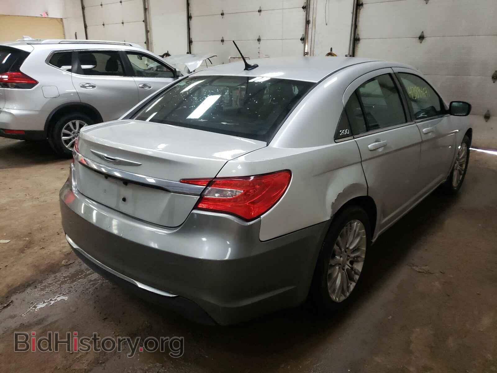 2012 CHRYSLER 200 - VIN: 1C3CCBAB7CN100818 - Фото 4