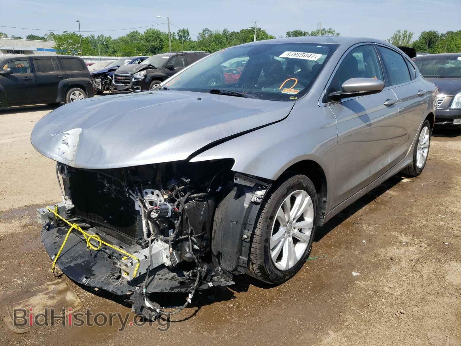 2015 CHRYSLER 200 - VIN: 1C3CCCAB1FN749220 - Photo 2
