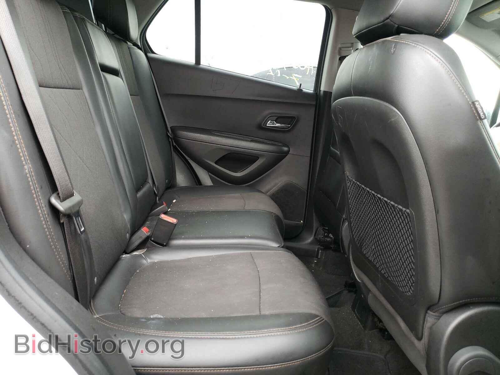 2019 CHEVROLET TRAX - VIN: KL7CJPSB2KB945165 - Фото 6