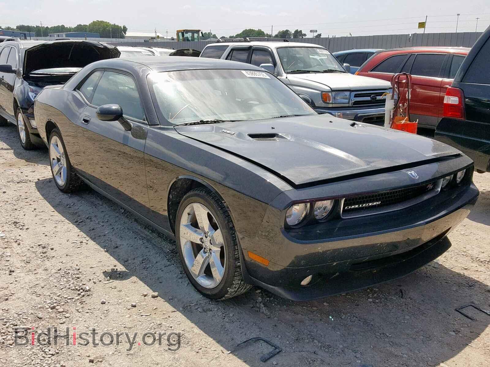 Photo 2B3LJ54T89H606880 - DODGE CHALLENGER 2009