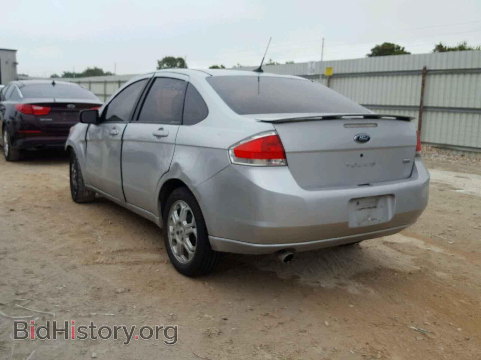 2009 FORD FOCUS - VIN: 1FAHP36NX9W234357 - Фото 3