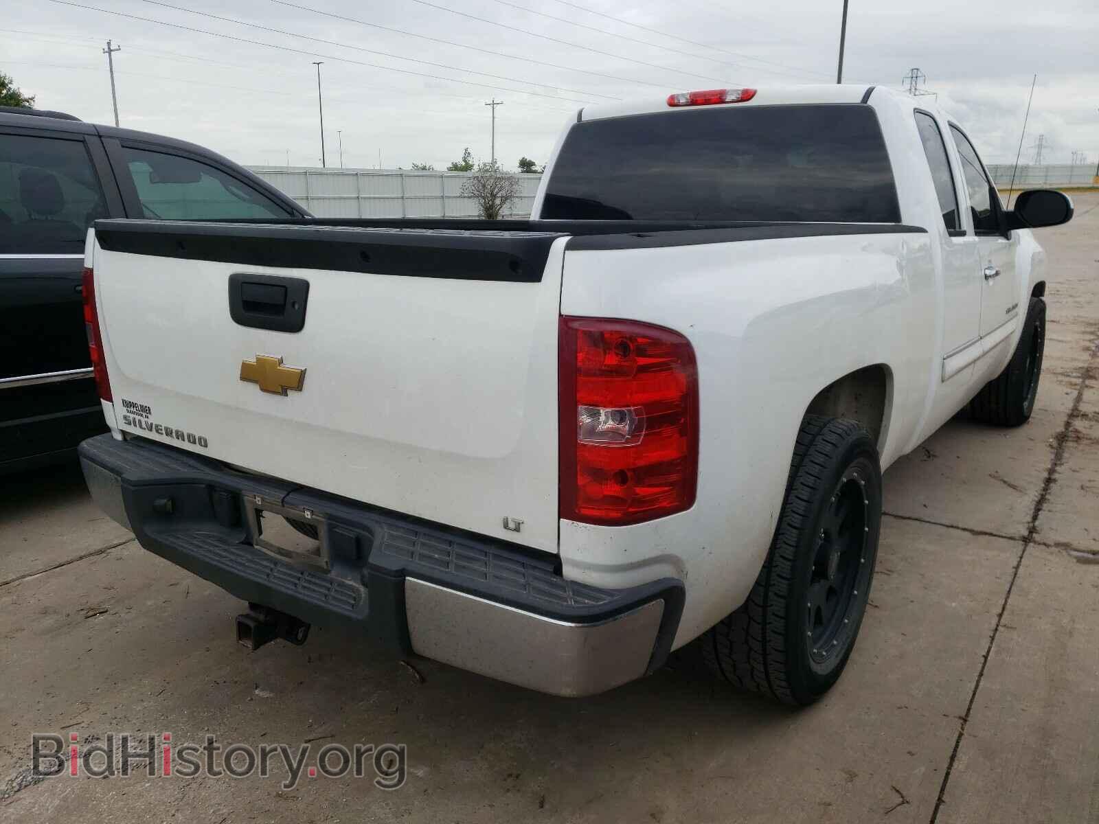 2013 CHEVROLET SILVERADO - VIN: 1GCRCSE06DZ243428 - Фото 4
