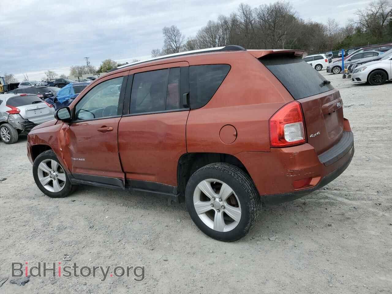 2012 JEEP COMPASS - VIN: 1C4NJDEB0CD577743 - Photo 2