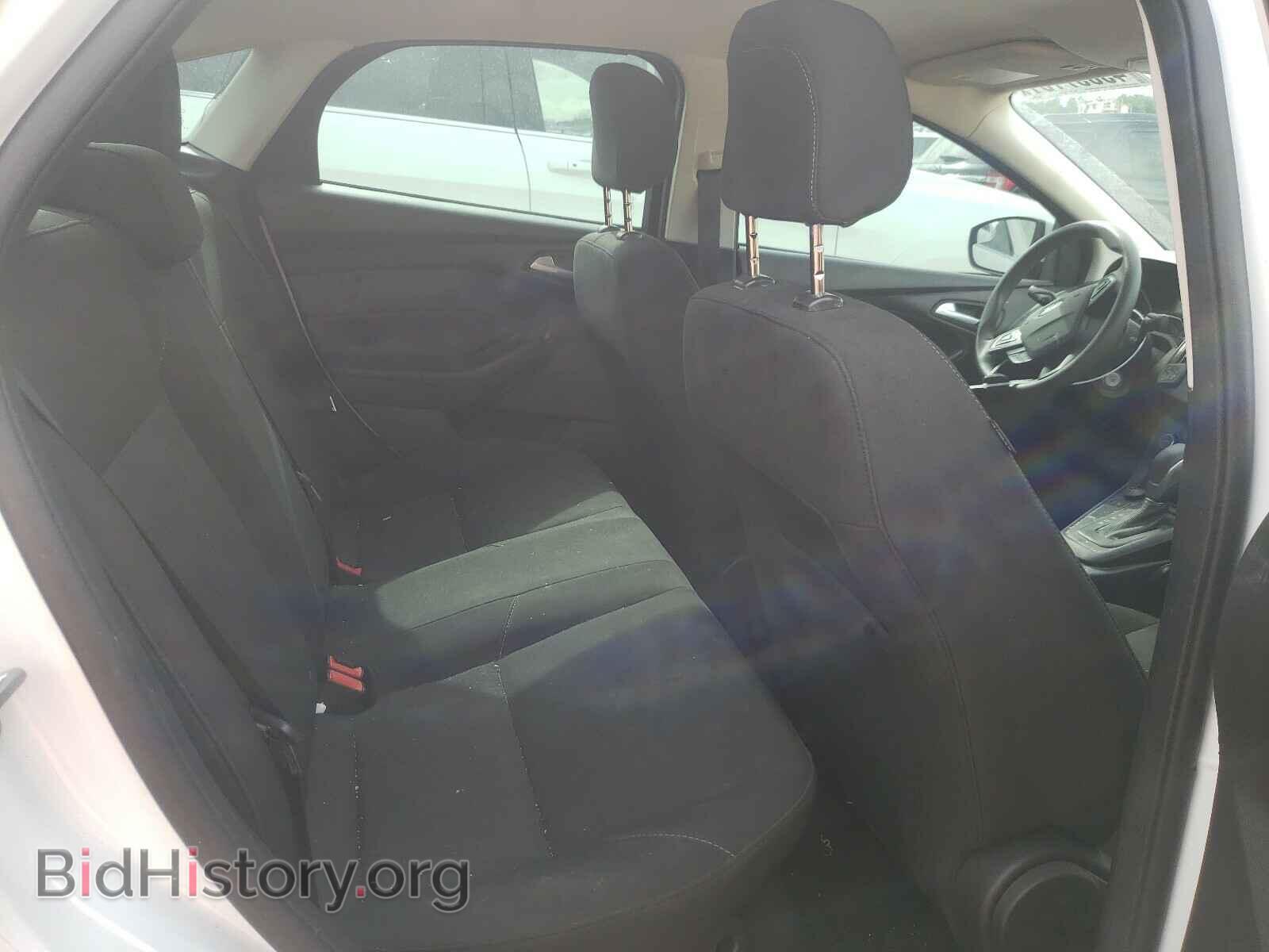 2018 FORD FOCUS - VIN: 1FADP3FE4JL240059 - Фото 6