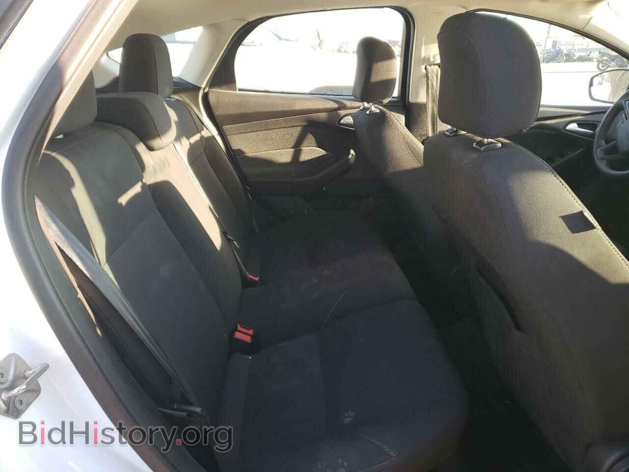 2016 FORD FOCUS - VIN: 1FADP3K21GL282936 - Photo 10