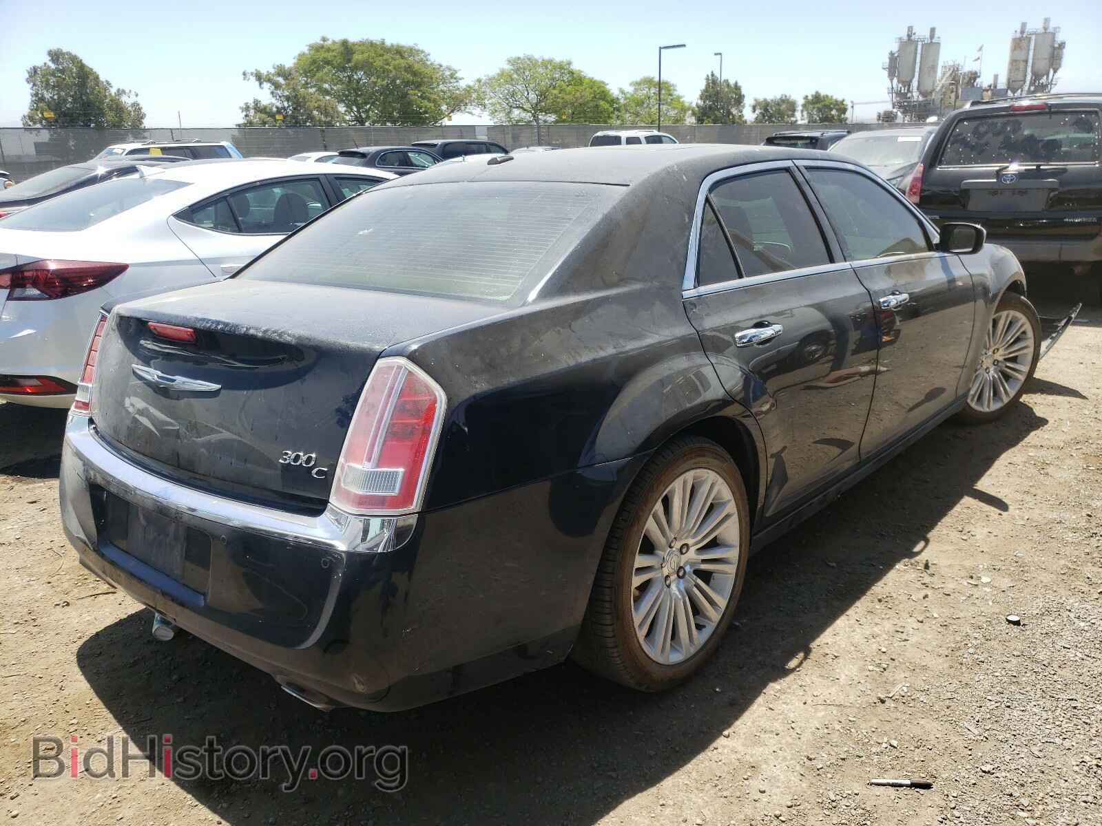 2011 CHRYSLER 300 - VIN: 2C3CA6CT6BH594907 - Фото 4