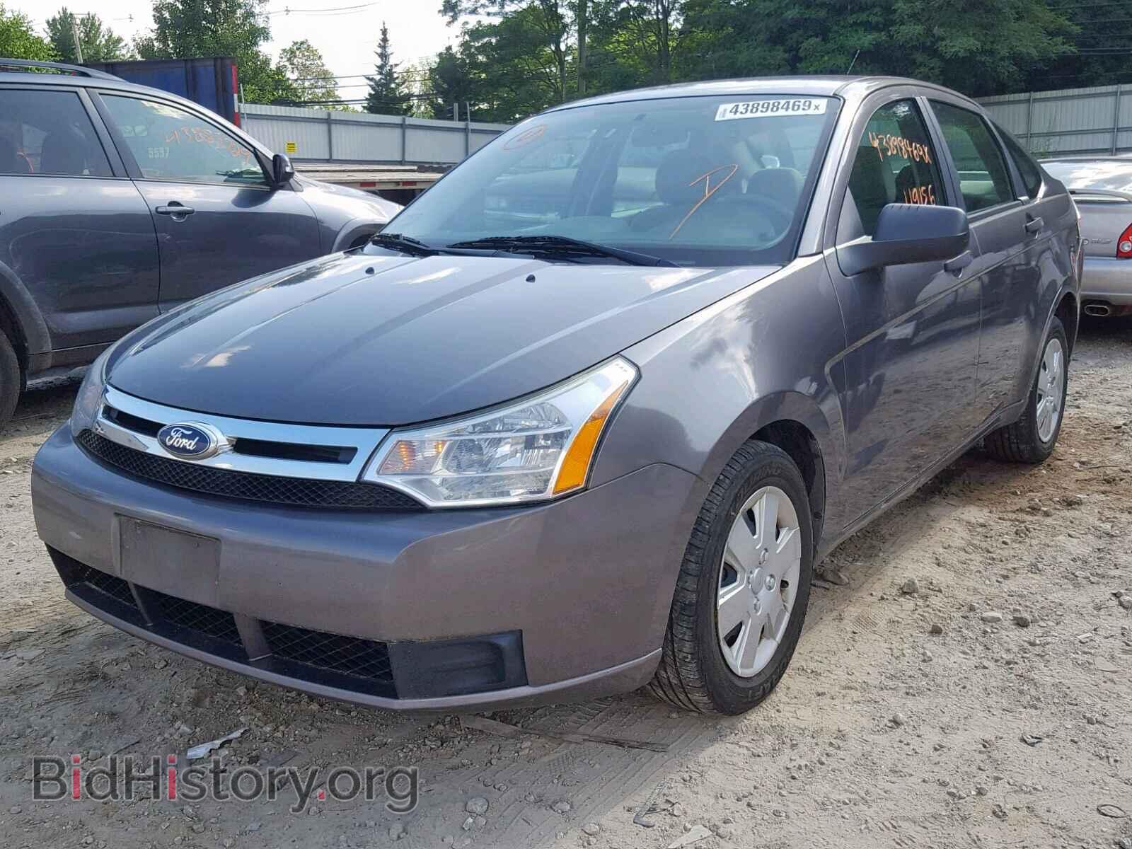 2011 FORD FOCUS - VIN: 1FAHP3ENXBW186169 - Фото 2