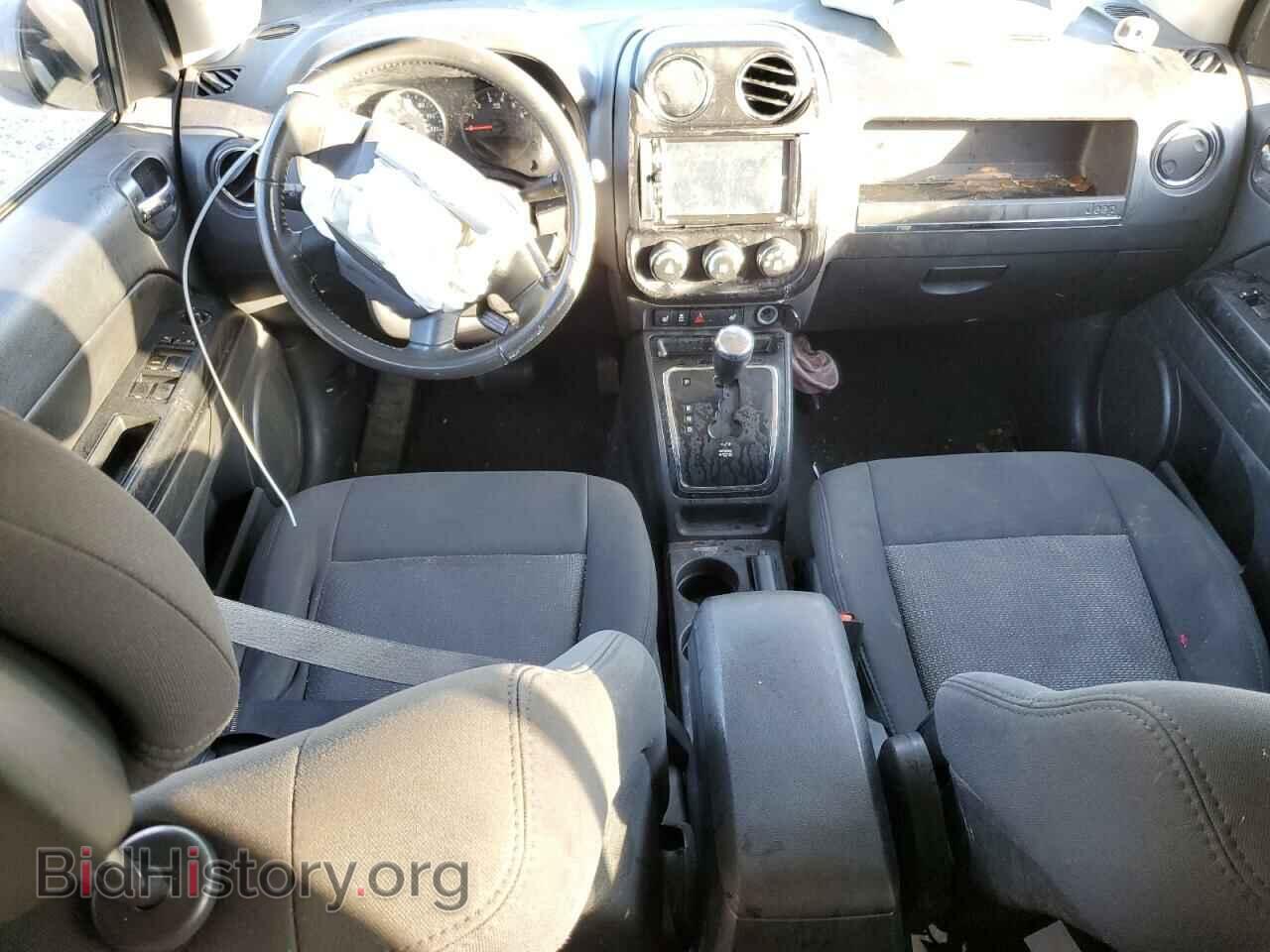 2010 JEEP COMPASS - VIN: 1J4NT1FA0AD638496 - Фото 8
