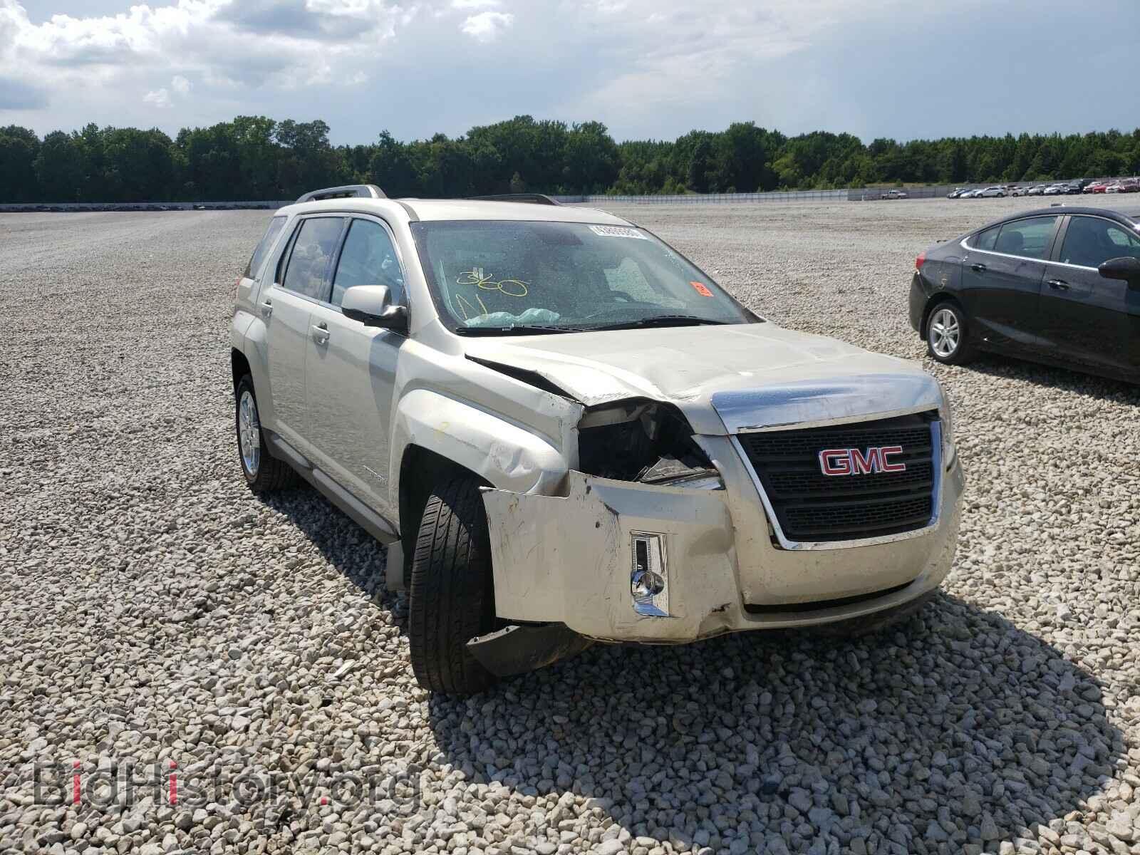 Фотография 2GKFLUE34D6208119 - GMC TERRAIN 2013