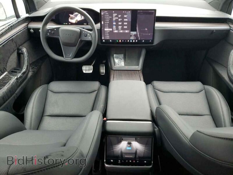2023 Tesla MODEL X (VIN 7SAXCDE50PF425489) — photo 8 of 13