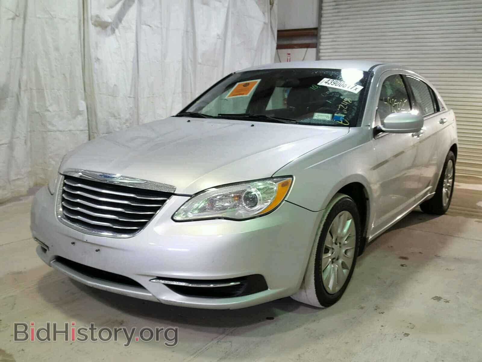 2012 CHRYSLER 200 - VIN: 1C3CCBAB3CN222754 - Фото 2