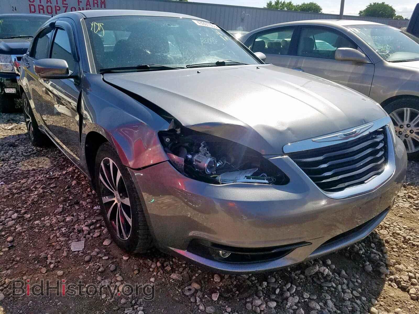 Фотография 1C3BC8FG6BN624415 - CHRYSLER 200 2011