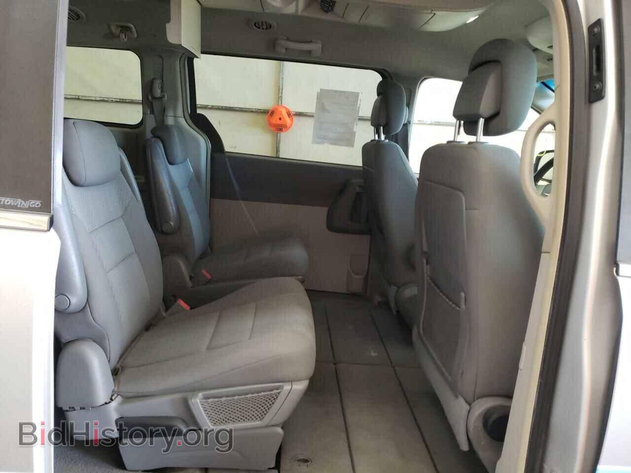 2010 CHRYSLER MINIVAN - VIN: 2A4RR5D13AR421483 - Photo 6
