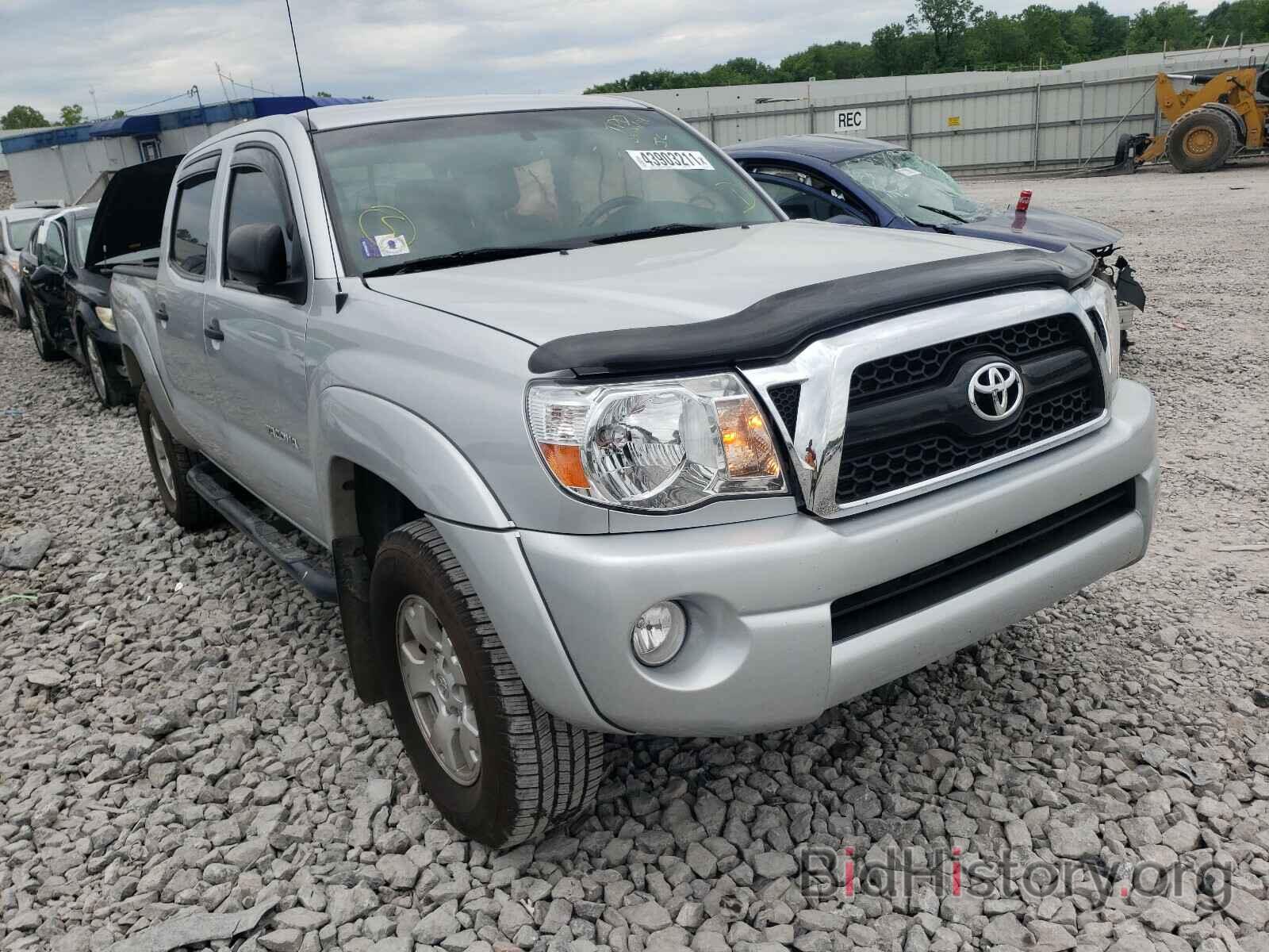 Photo 3TMLU4ENXBM078847 - TOYOTA TACOMA 2011