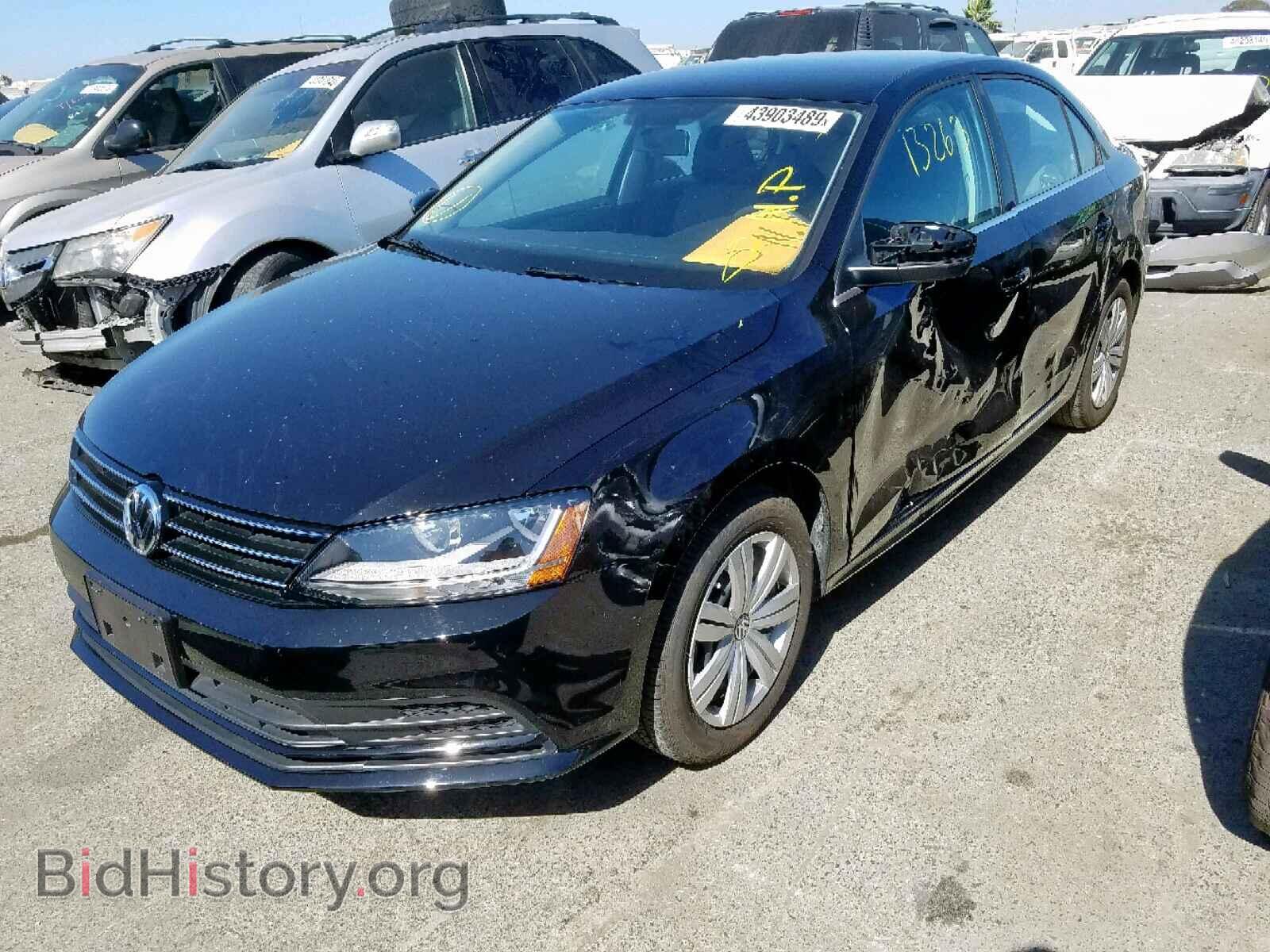 2017 VOLKSWAGEN JETTA - VIN: 3VW2B7AJ3HM391427 - Фото 2
