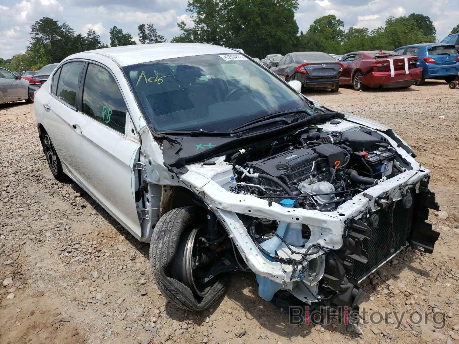 Photo 1HGCR2F34HA296406 - HONDA ACCORD 2017