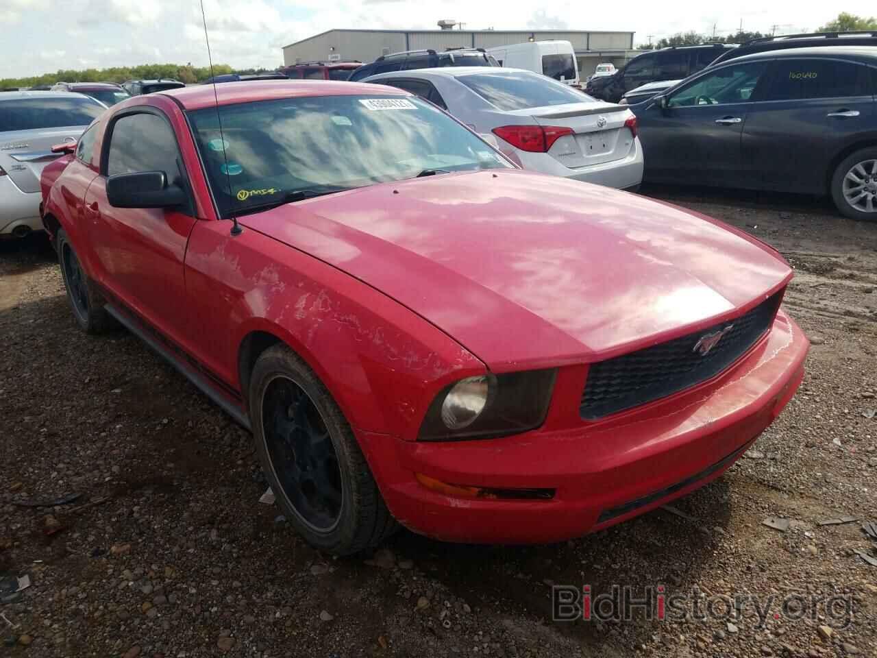 Photo 1ZVFT80N375311301 - FORD MUSTANG 2007