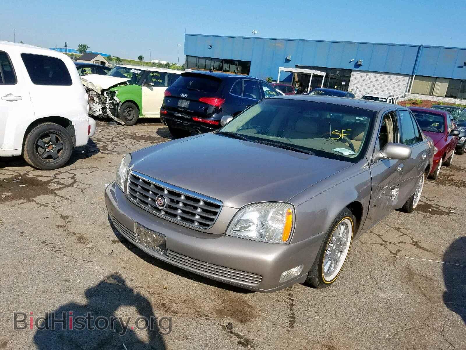 2004 CADILLAC DEVILLE - VIN: 1G6KE57Y74U120690 - Photo 2