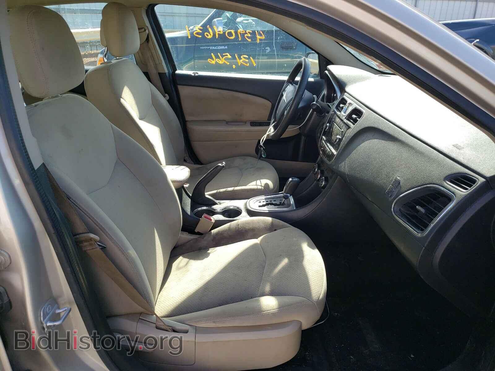 2014 CHRYSLER 200 - VIN: 1C3CCBAB4EN206176 - Фото 5
