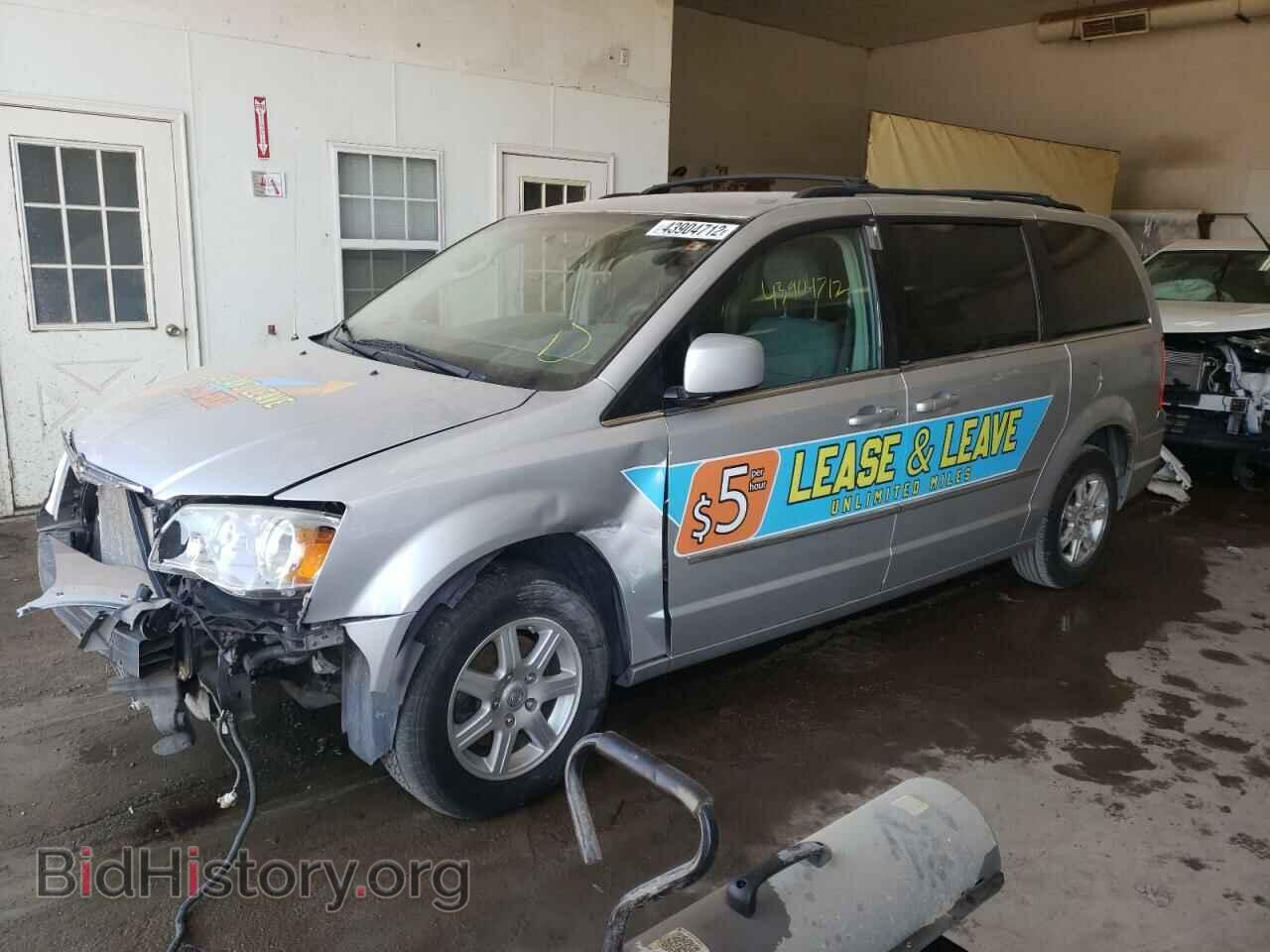 2010 CHRYSLER MINIVAN - VIN: 2A4RR5D16AR170149 - Photo 2