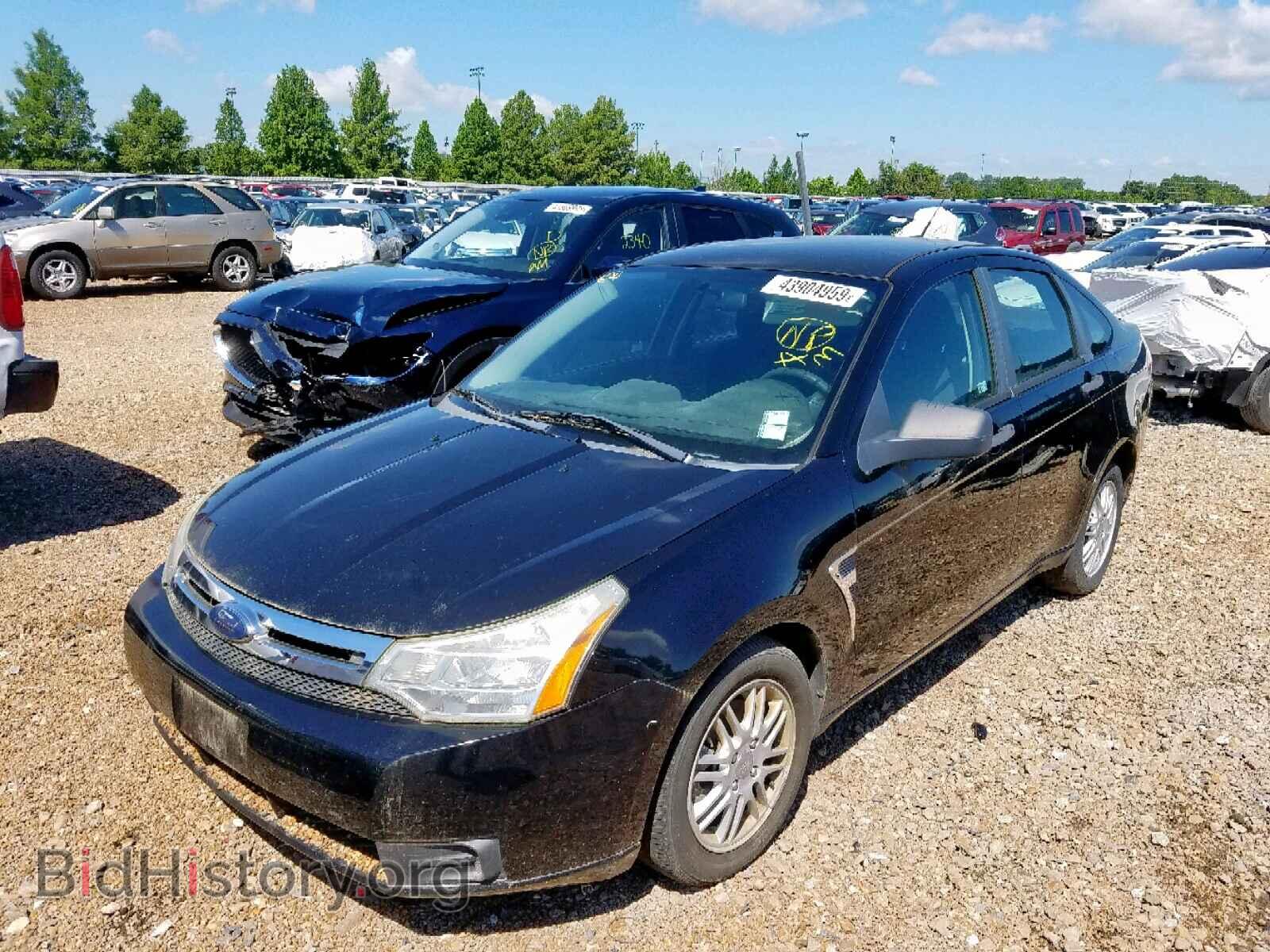 2008 FORD FOCUS - VIN: 1FAHP35NX8W299273 - Фото 2