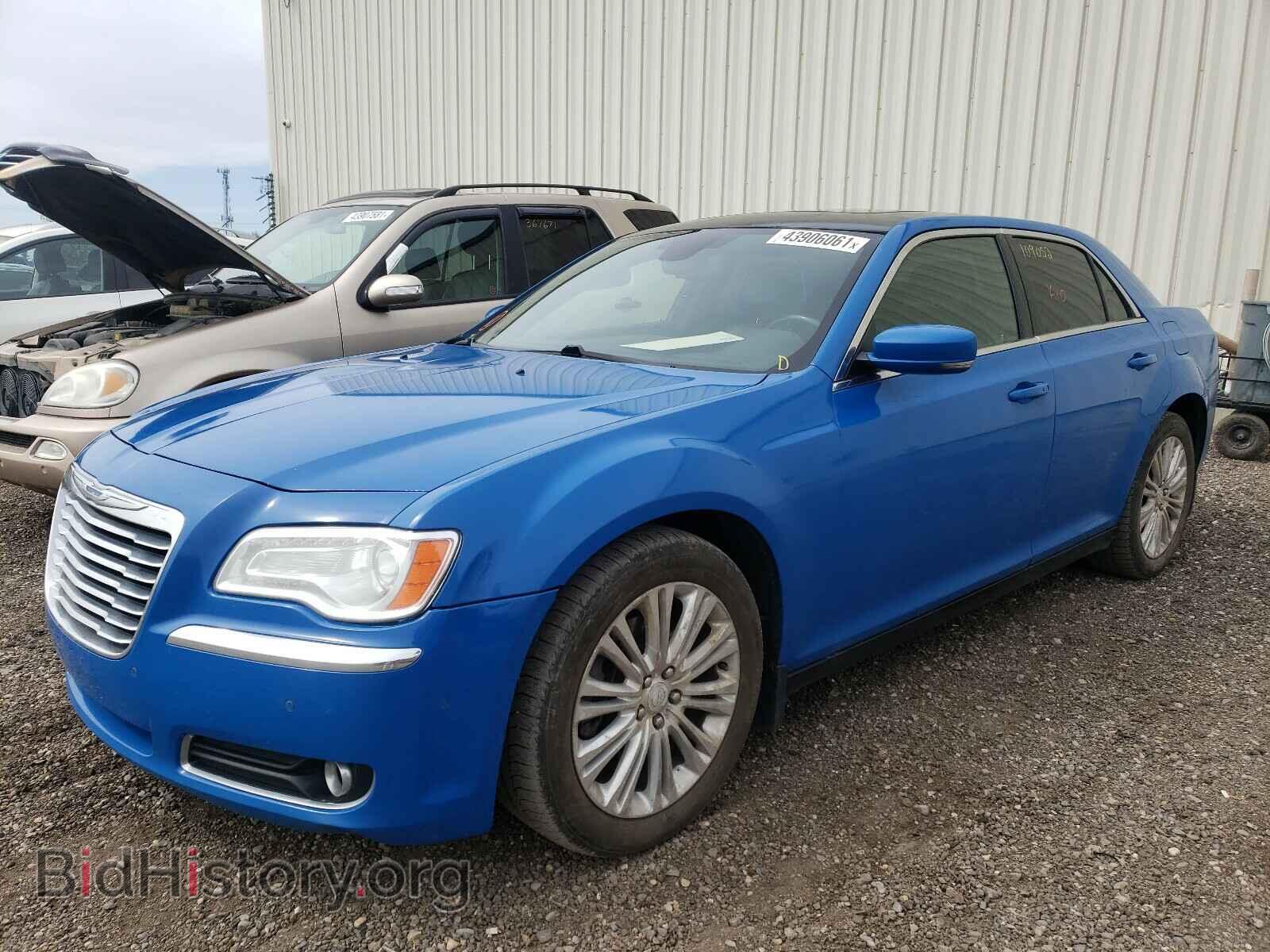 2014 CHRYSLER 300 - VIN: 2C3CCARG8EH229138 - Фото 2