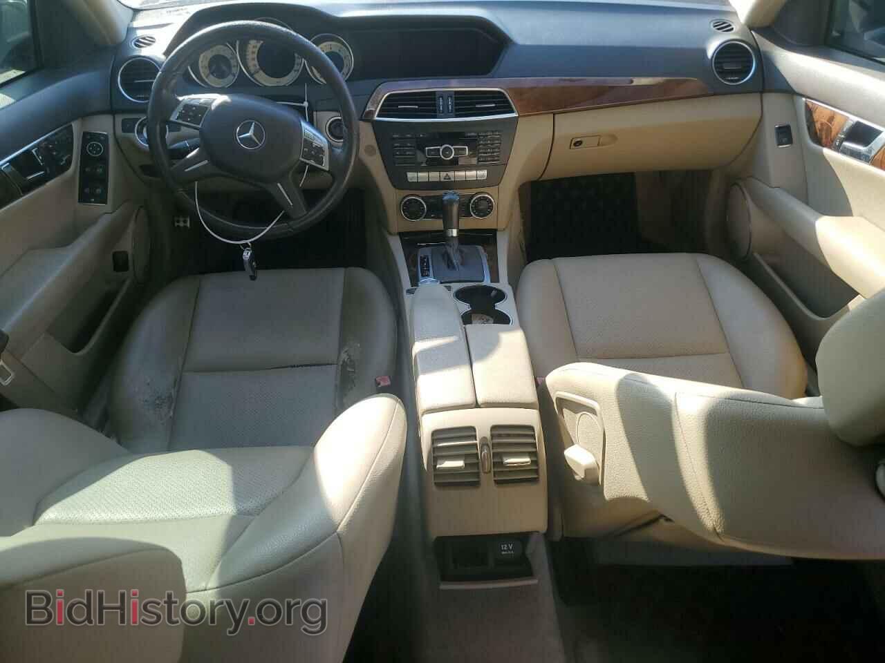2012 MERCEDES-BENZ C-CLASS - VIN: WDDGF8BB0CA689259 - Фото 8