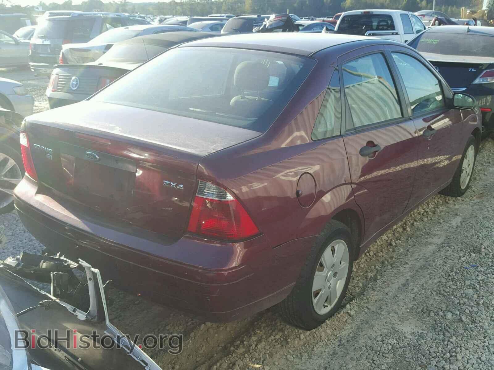 2006 FORD FOCUS - VIN: 1FAHP34N66W222916 - Фото 4