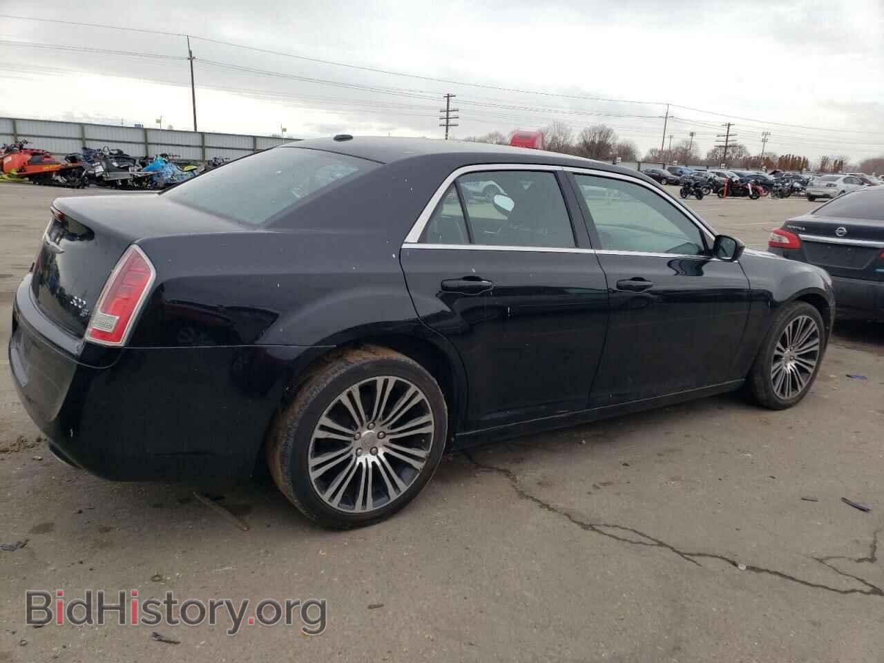 2013 CHRYSLER 300 - VIN: 2C3CCABG3DH519389 - Фото 3