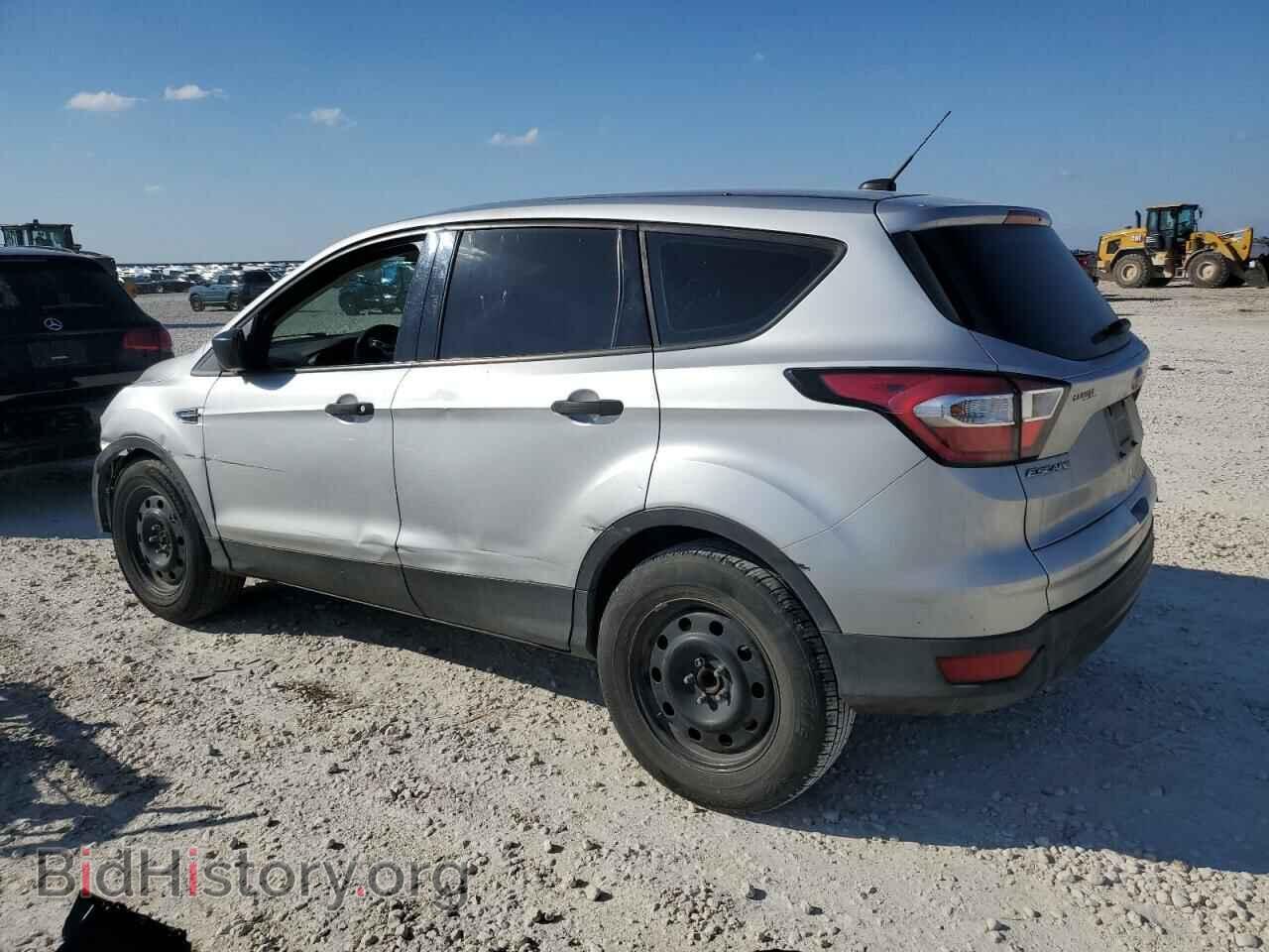 2017 FORD ESCAPE - VIN: 1FMCU0F72HUC10492 - Фото 2