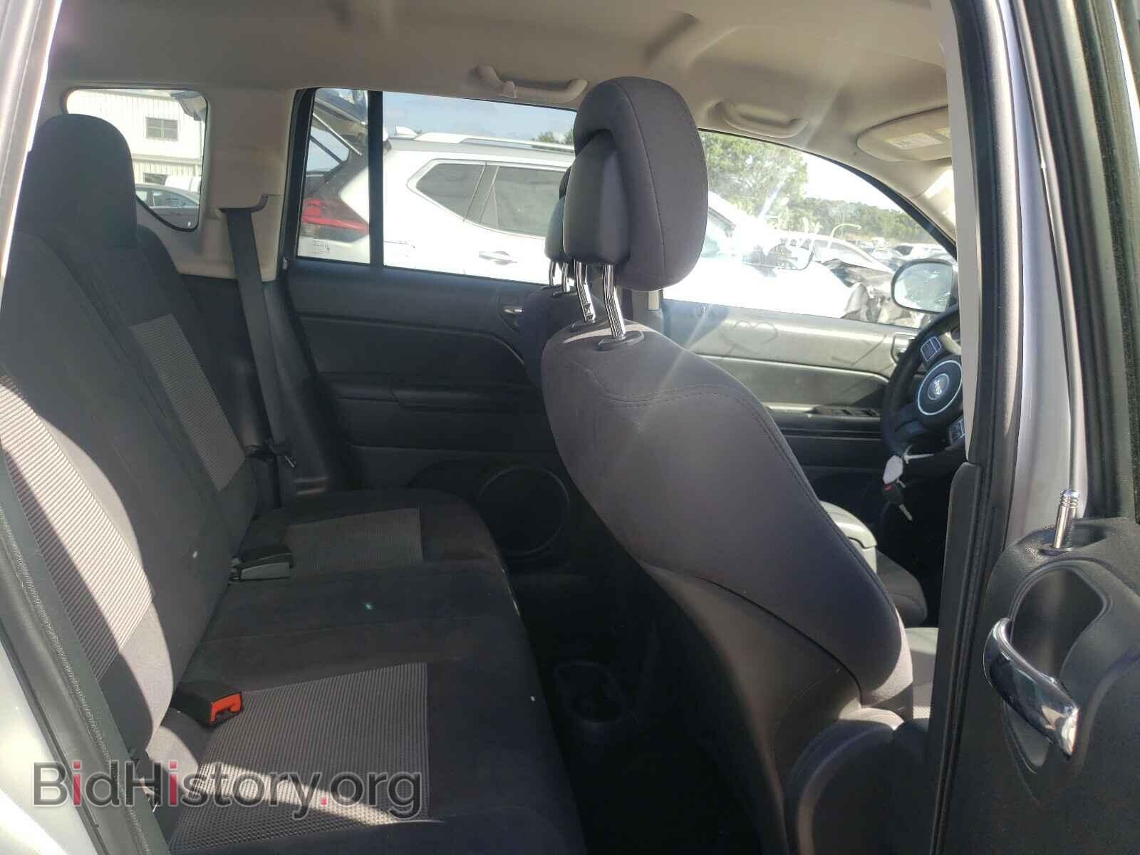 2011 JEEP COMPASS - VIN: 1J4NT1FA0BD138050 - Photo 6