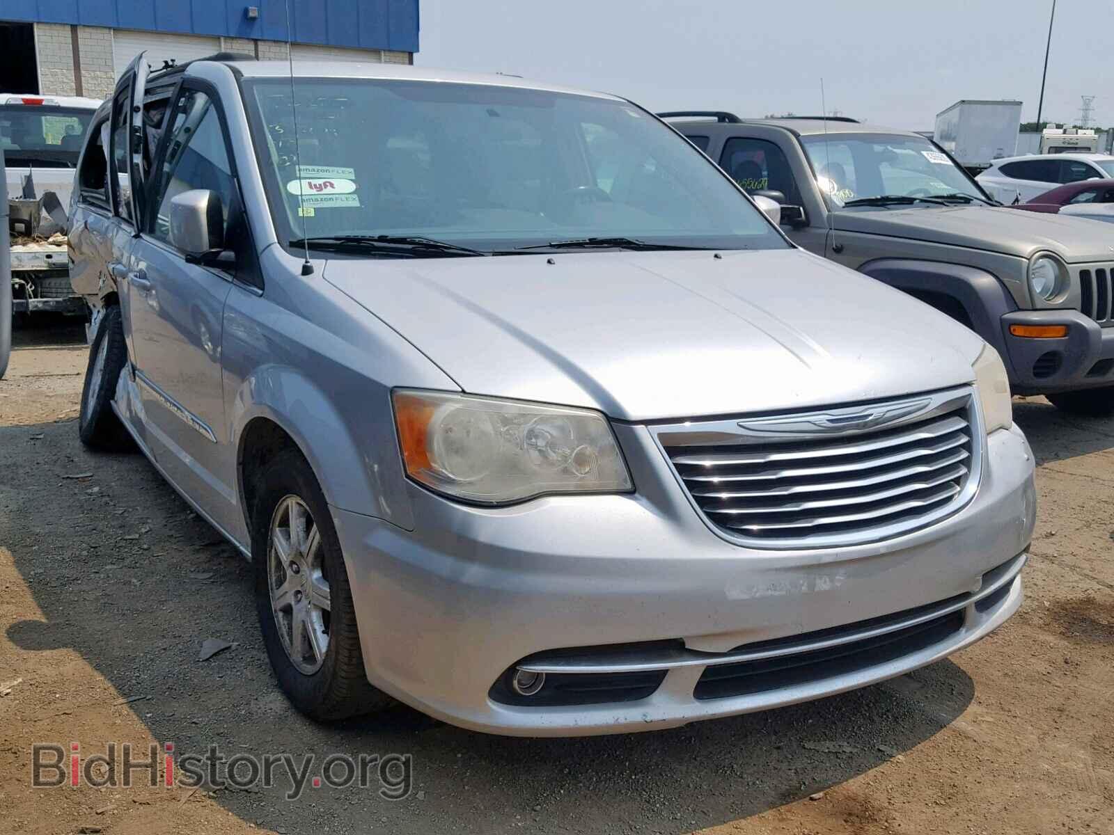 Photo 2A4RR5DG9BR638185 - CHRYSLER TOWN & COU 2011