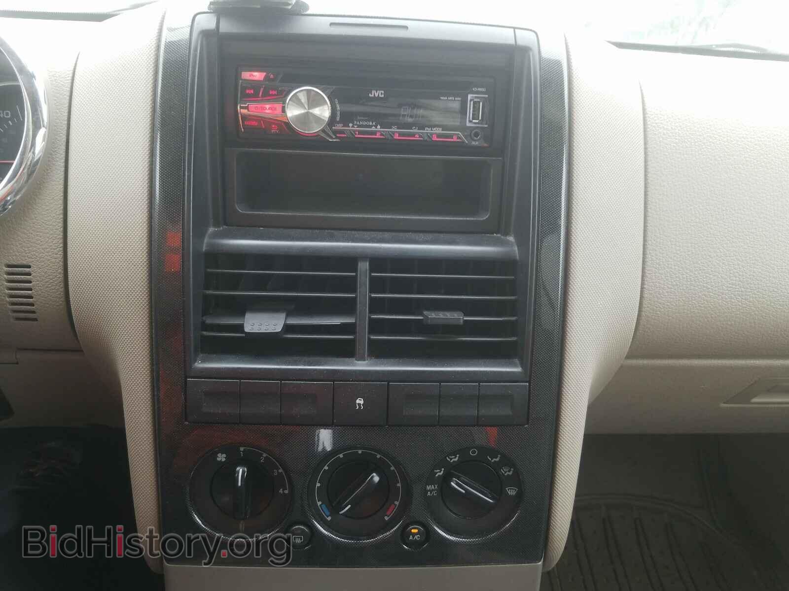 2006 FORD EXPLORER - VIN: 1FMEU63E06UB53317 - Photo 9