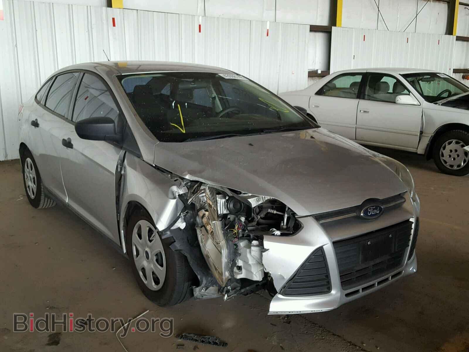2012 Ford FOCUS Focus S (VIN 1FAHP3E21CL251192) — photo 1 of 10, Copart, damage: front end